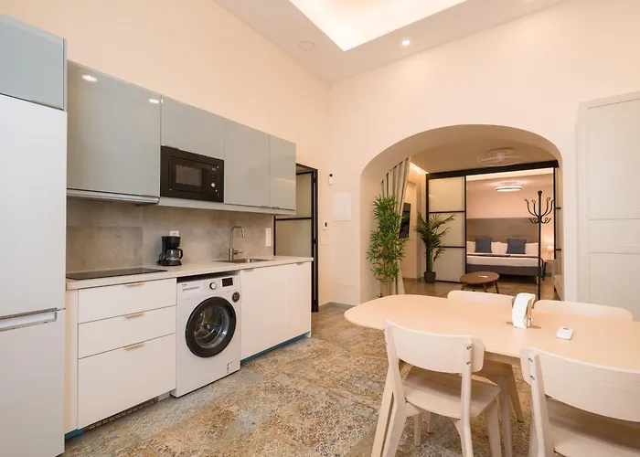 Off Pedro Diaz דירה *