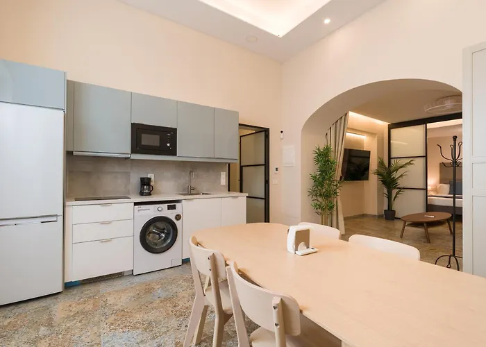 Off Pedro Diaz * Las Palmas de Gran Canaria