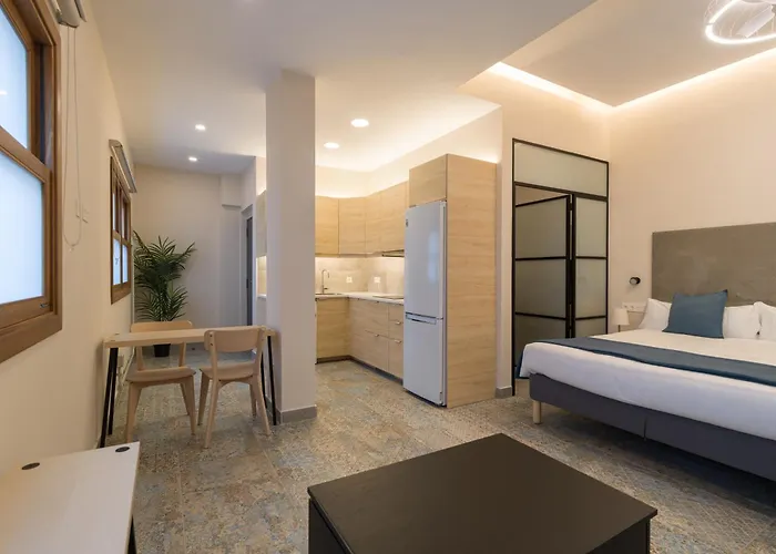 Off Pedro Diaz * לאס פאלמס דה גראן קנאריה